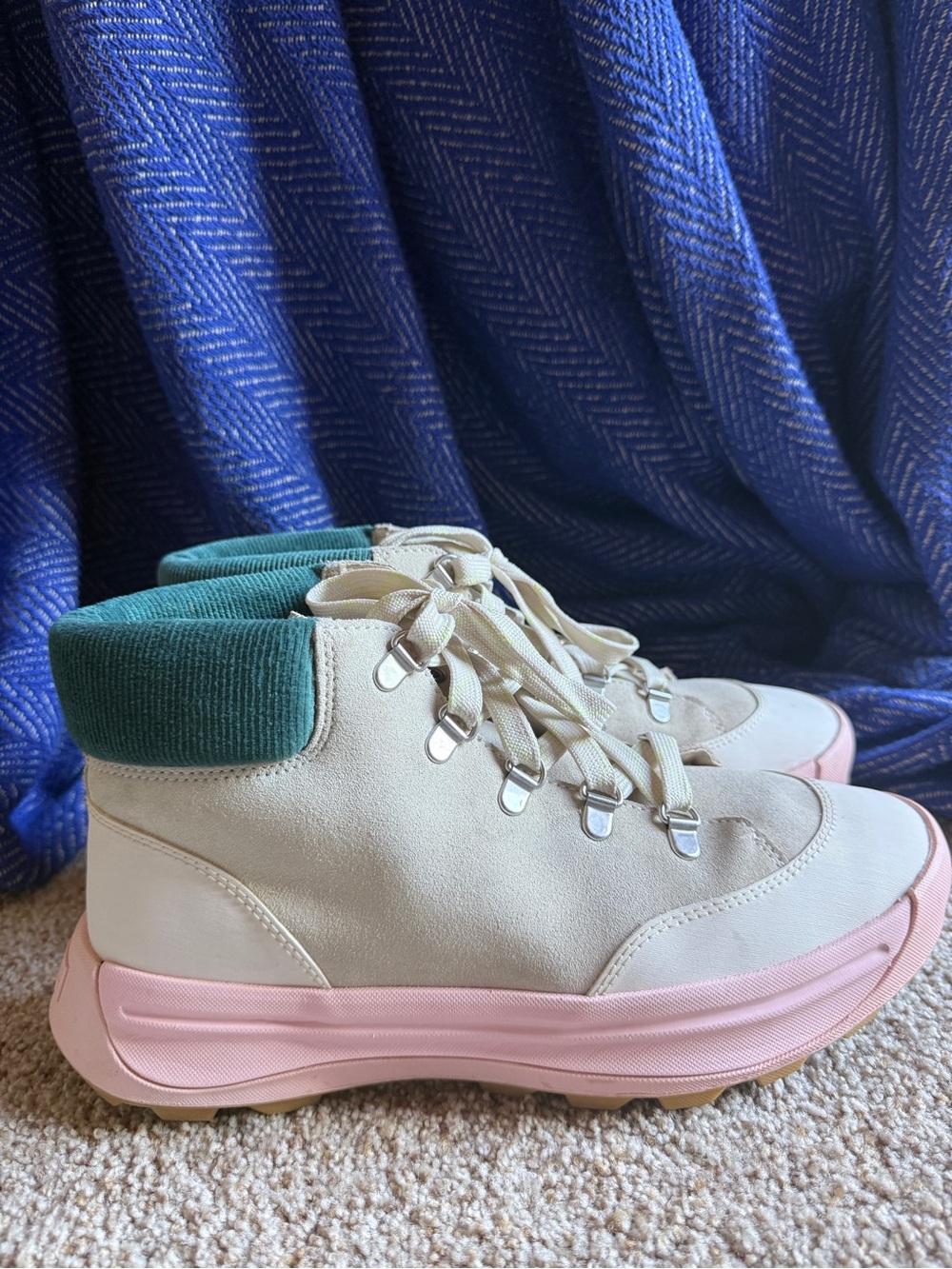 Sorel Women’s Boots Cream Pink Size 11 - Picture 1 of 7
